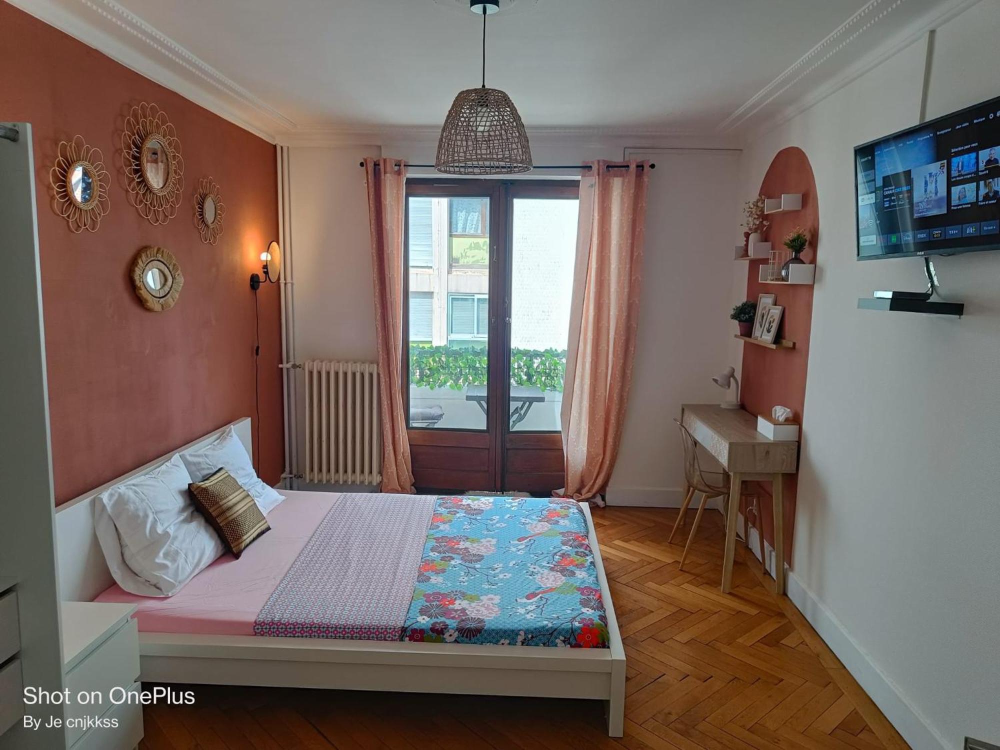 Belle Chambre D'Hote Avec Balcon Prive - 3 Mins Gare Annemasse - Geneve Acces Direct Exterior photo